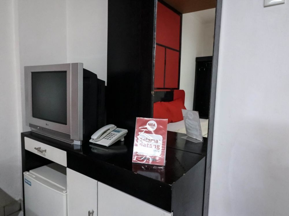 Hotel Mangga Dua Makassar Bagian luar foto