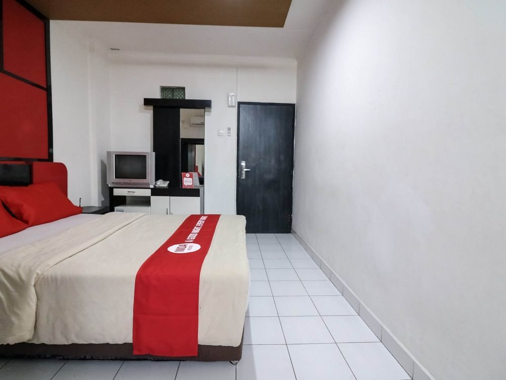 Hotel Mangga Dua Makassar Bagian luar foto