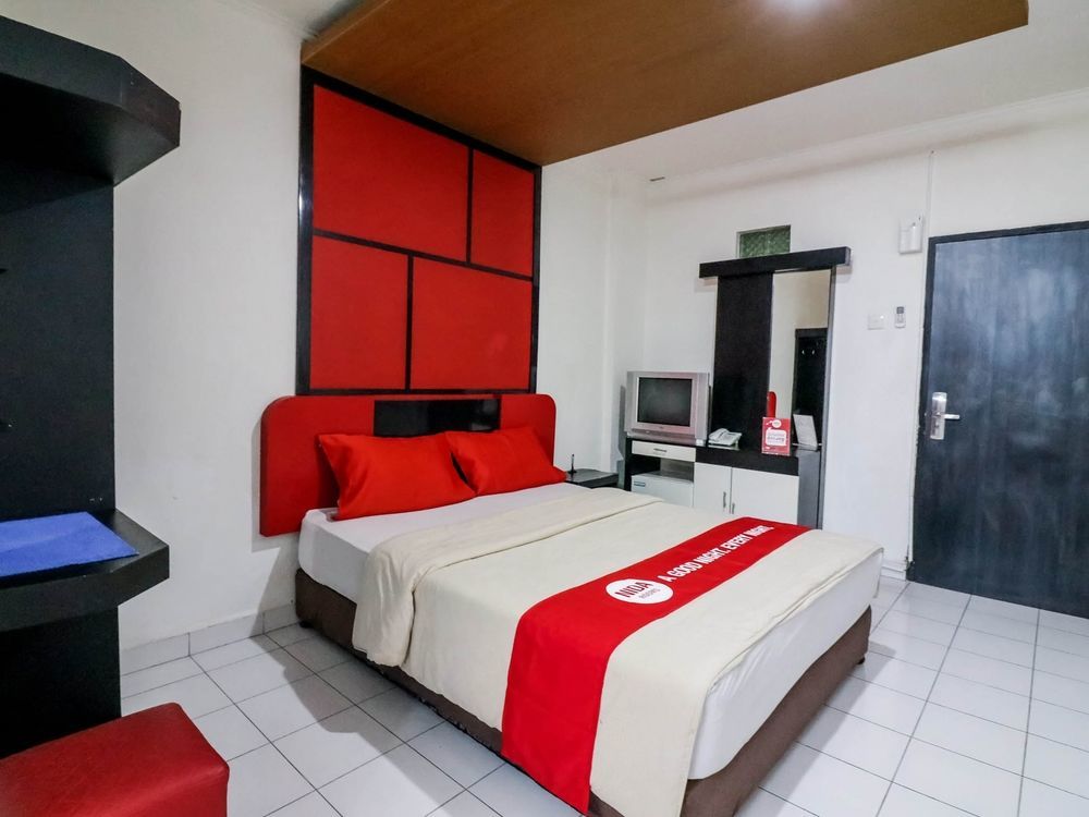 Hotel Mangga Dua Makassar Bagian luar foto
